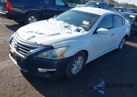 2014 Nissan Altima 2.5 S z USA, uszkodzony, nr VIN 1N4AL3AP8EC167193